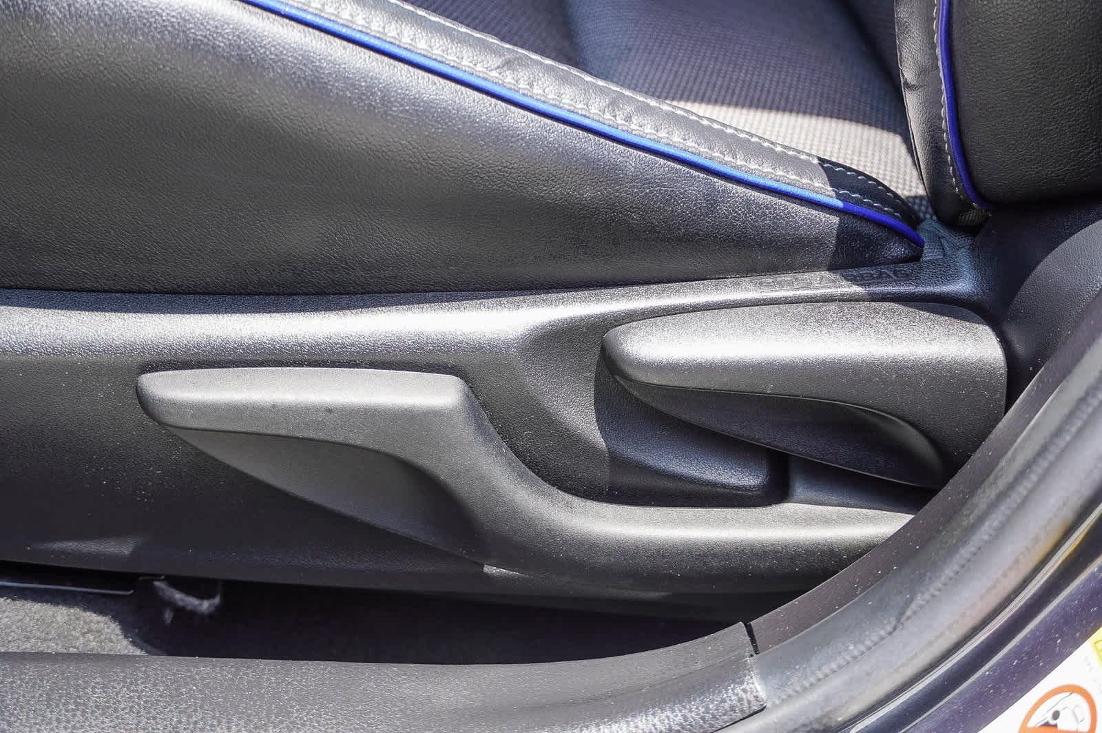 2019 Toyota Corolla SE 21