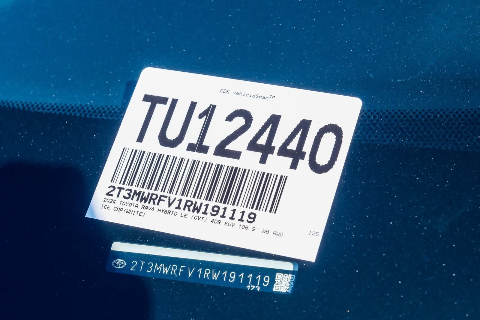 Thumbnail: 2024 Toyota RAV4 - 29