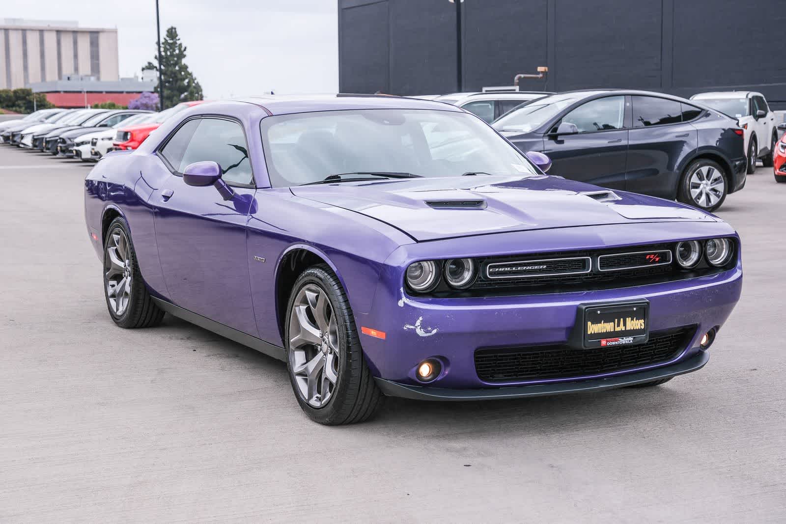 Thumbnail: 2016 Dodge Challenger - 3