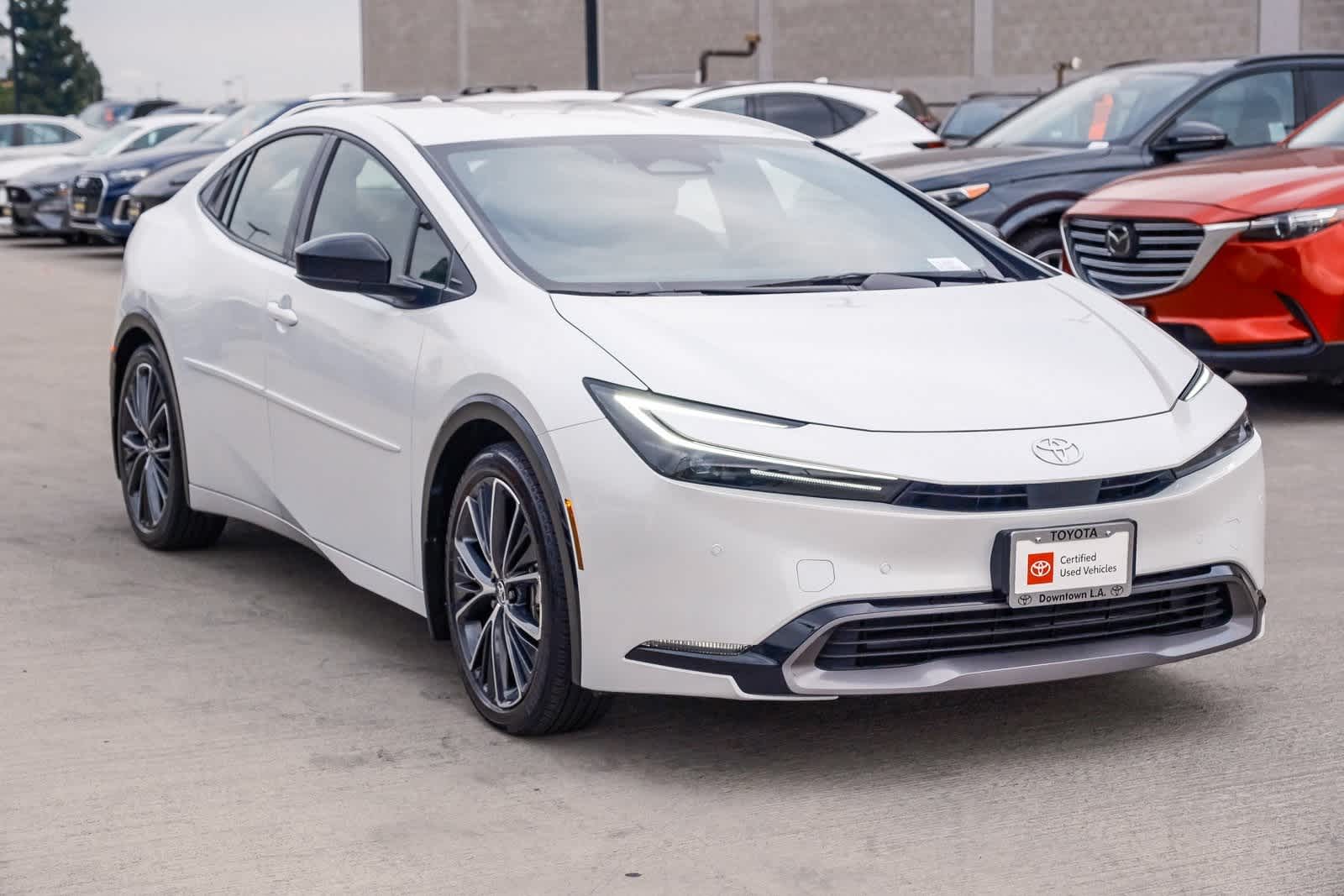 Thumbnail: 2024 Toyota Prius - 3