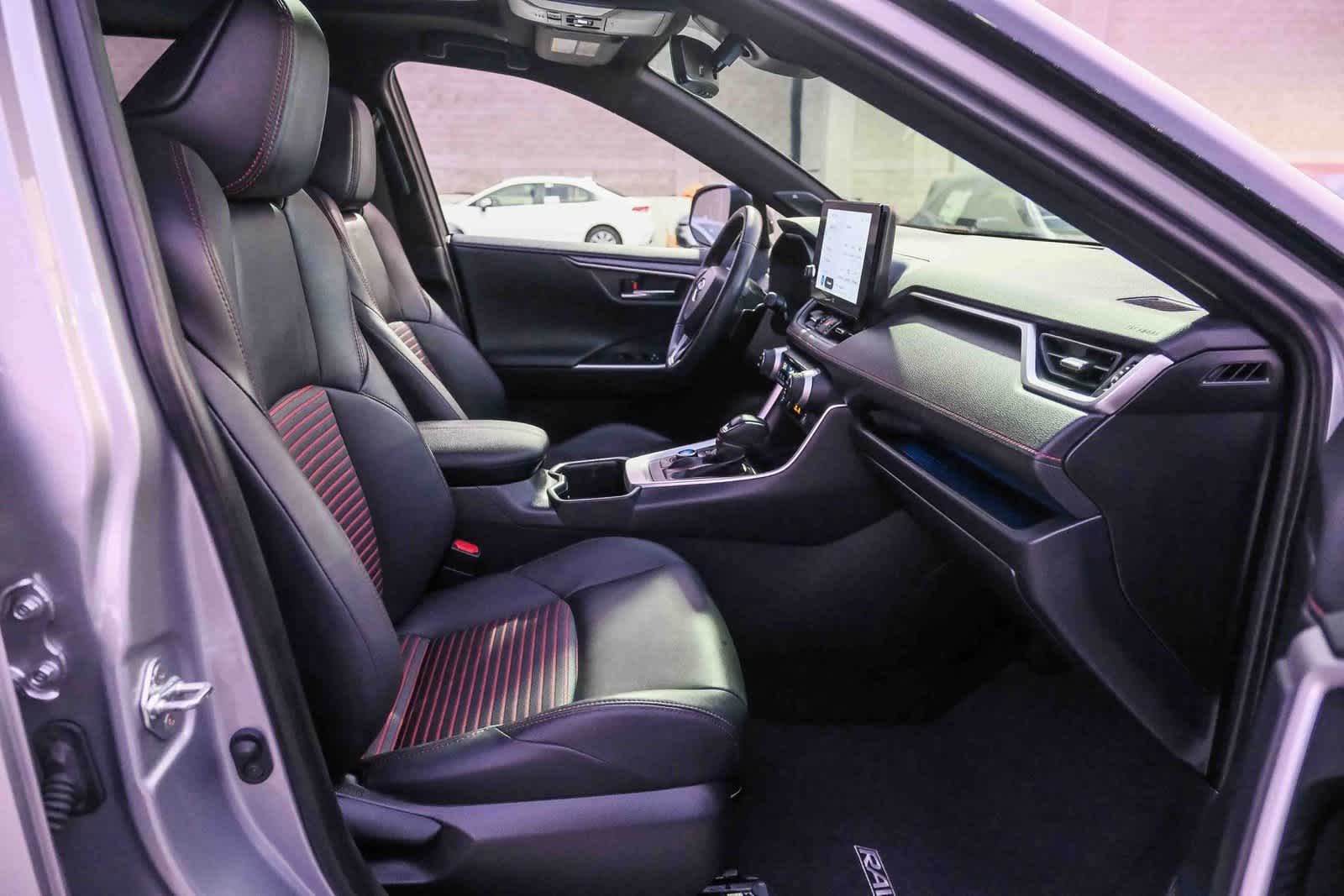 Thumbnail: 2024 Toyota RAV4 - 13