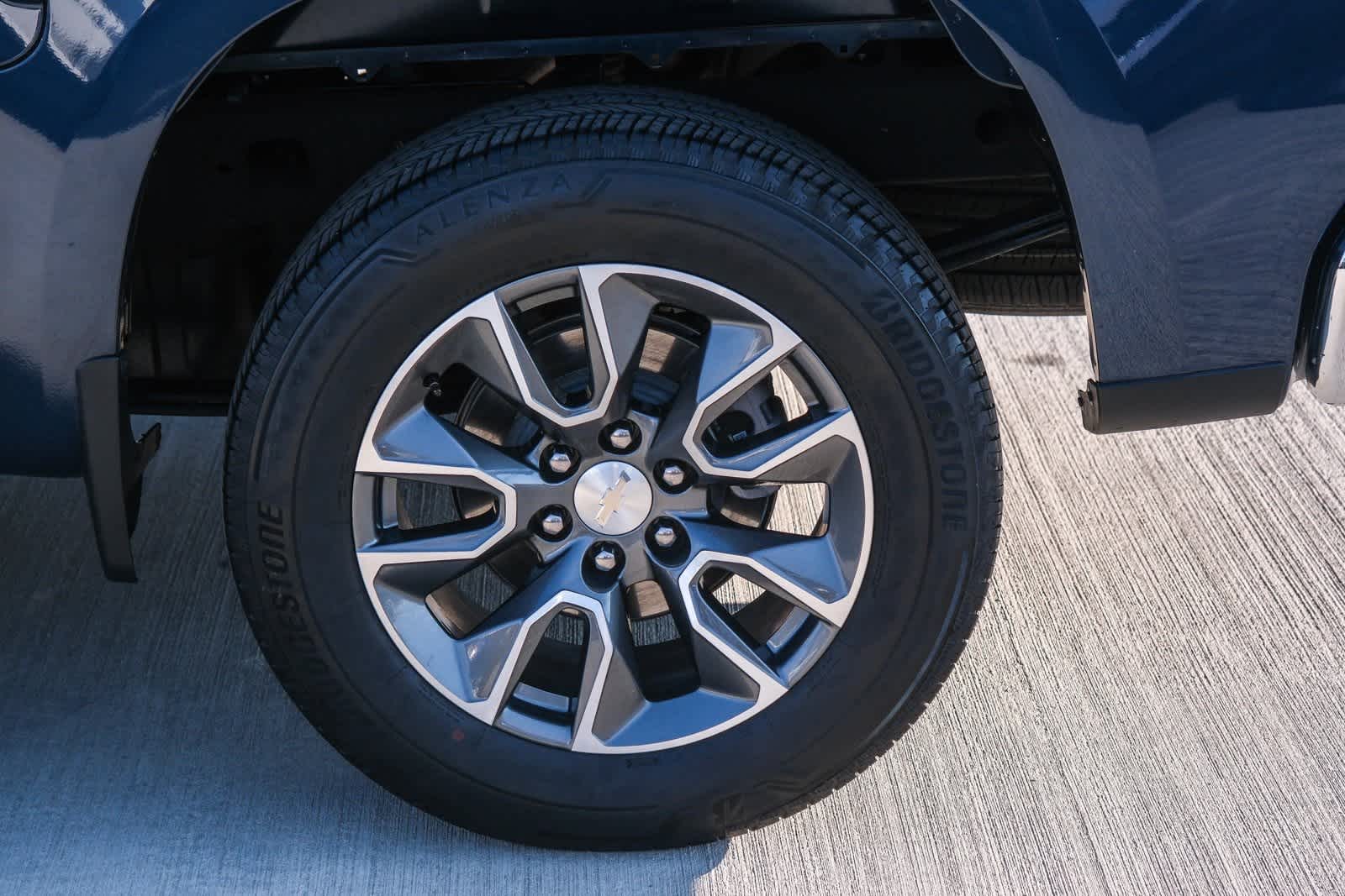Thumbnail: 2023 Chevrolet Silverado 1500 - 8