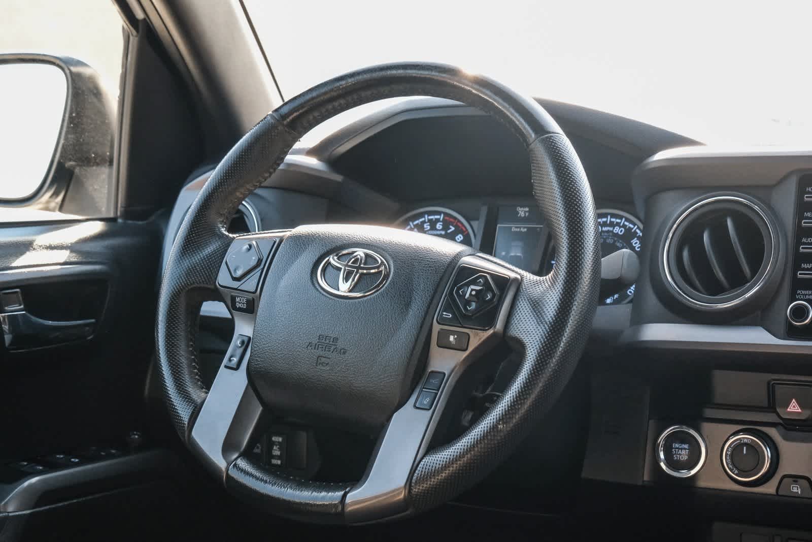 Thumbnail: 2023 Toyota Tacoma - 15