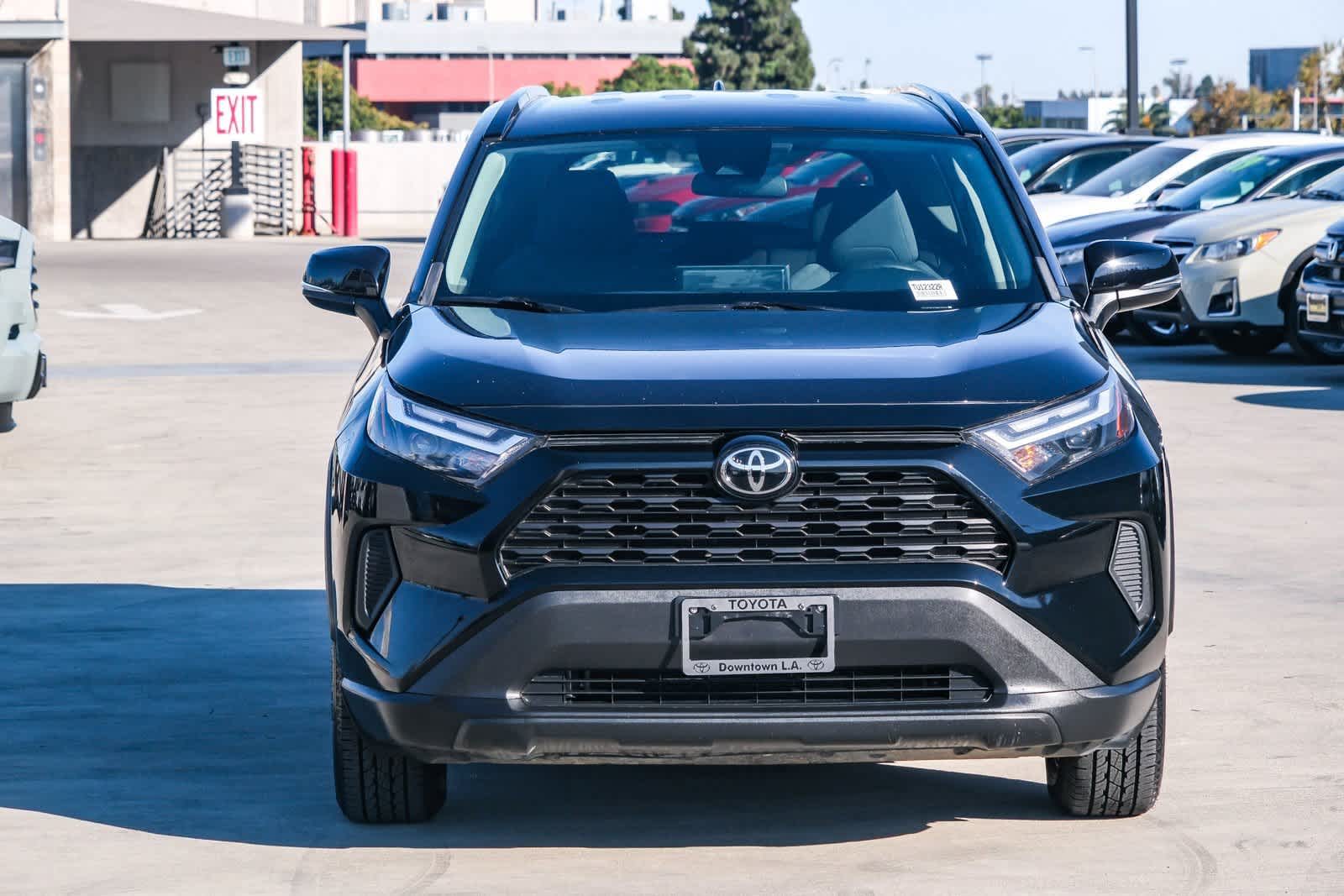 Thumbnail: 2022 Toyota RAV4 - 2