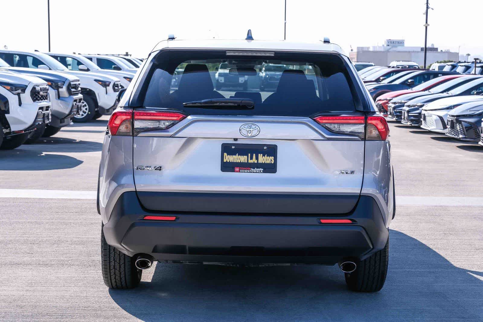 Thumbnail: 2024 Toyota RAV4 - 5