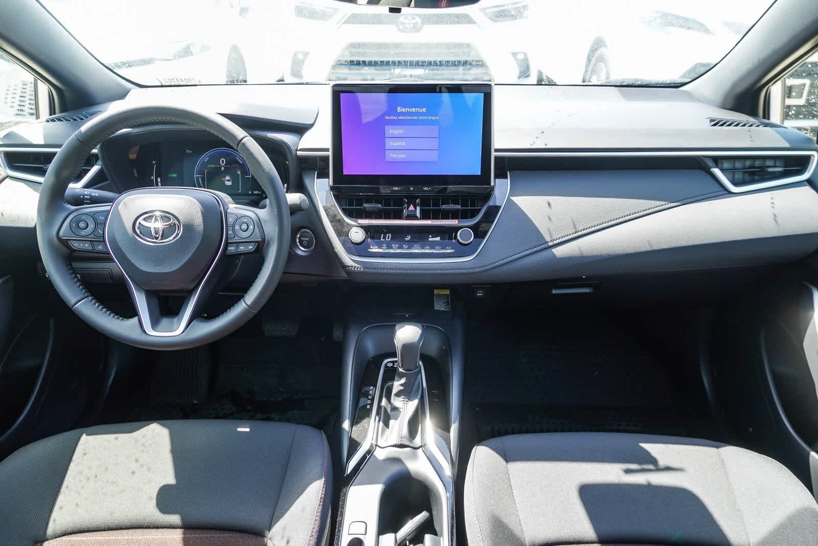 Thumbnail: 2025 Toyota Corolla - 13