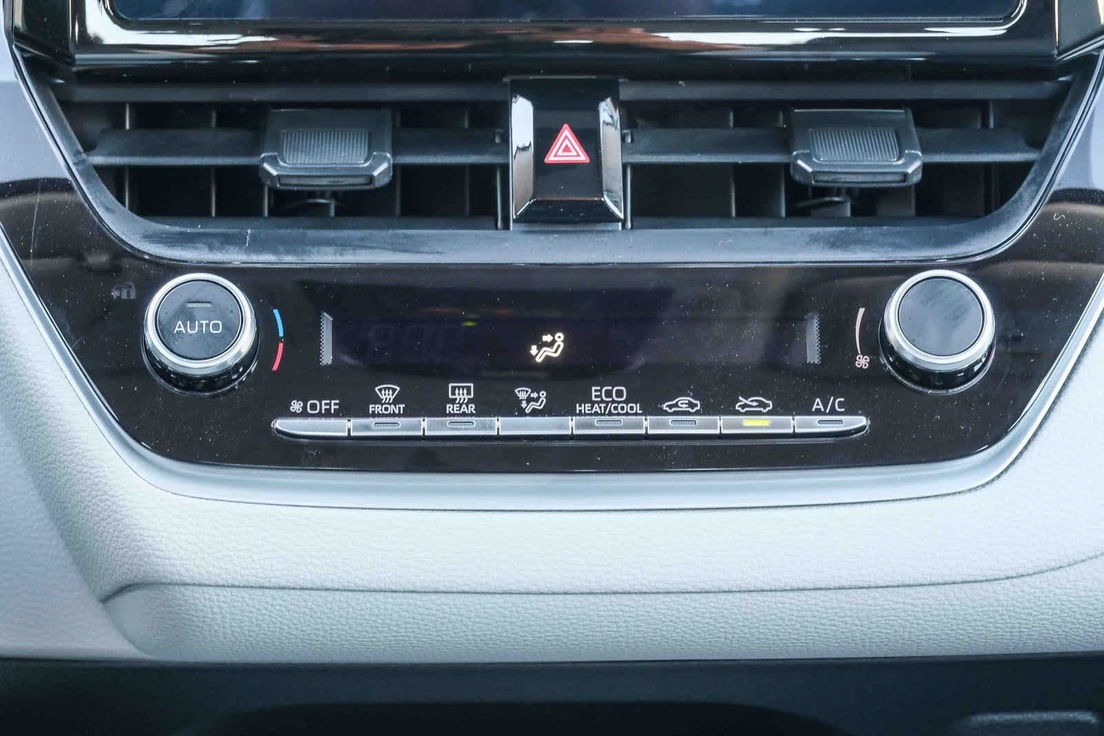 Thumbnail: 2025 Toyota Corolla - 15