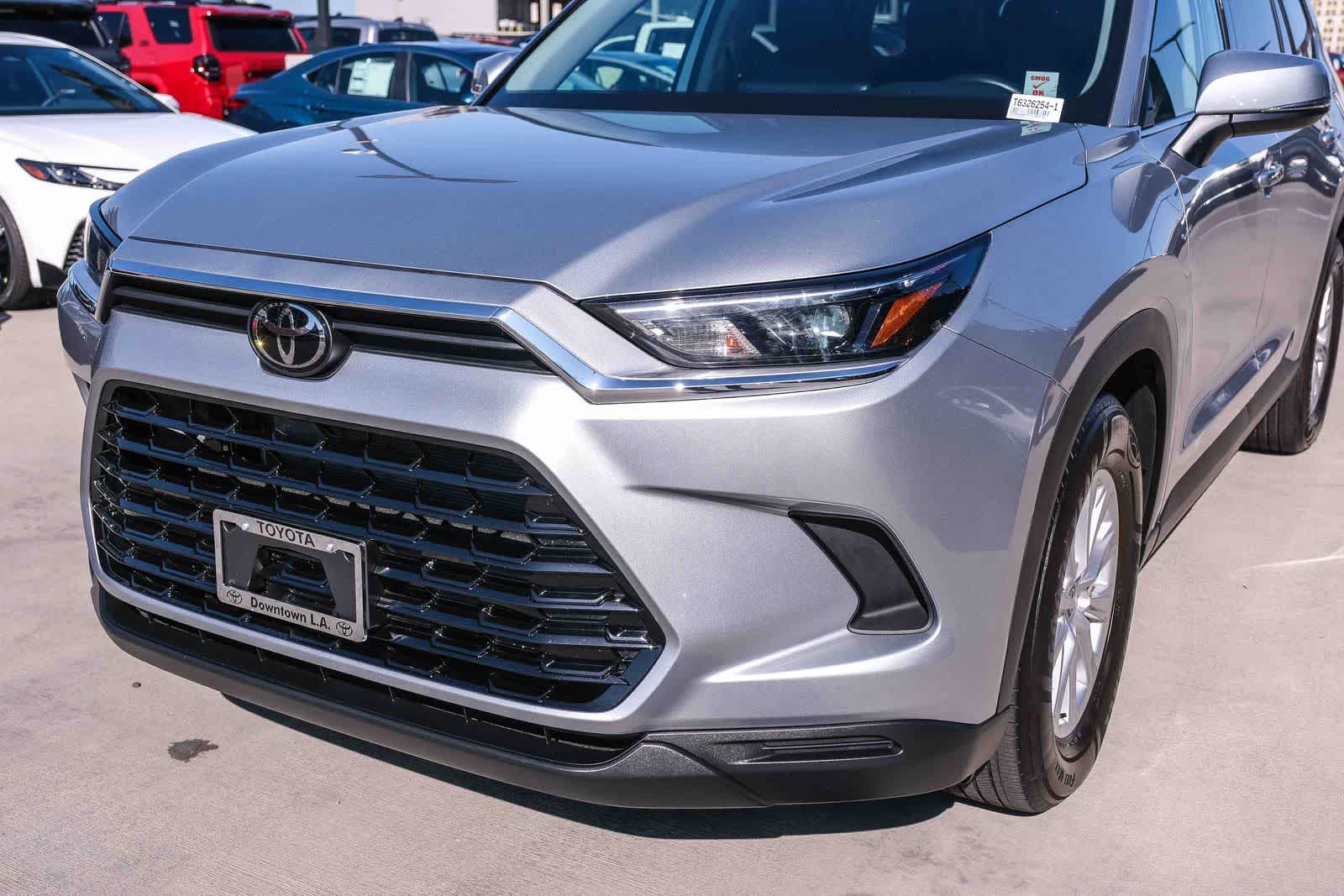 Thumbnail: 2026 Toyota Grand Highlander - 10