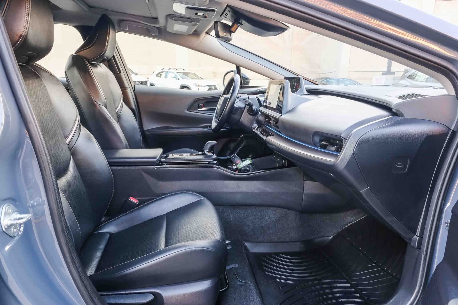 Thumbnail: 2024 Toyota Prius - 18