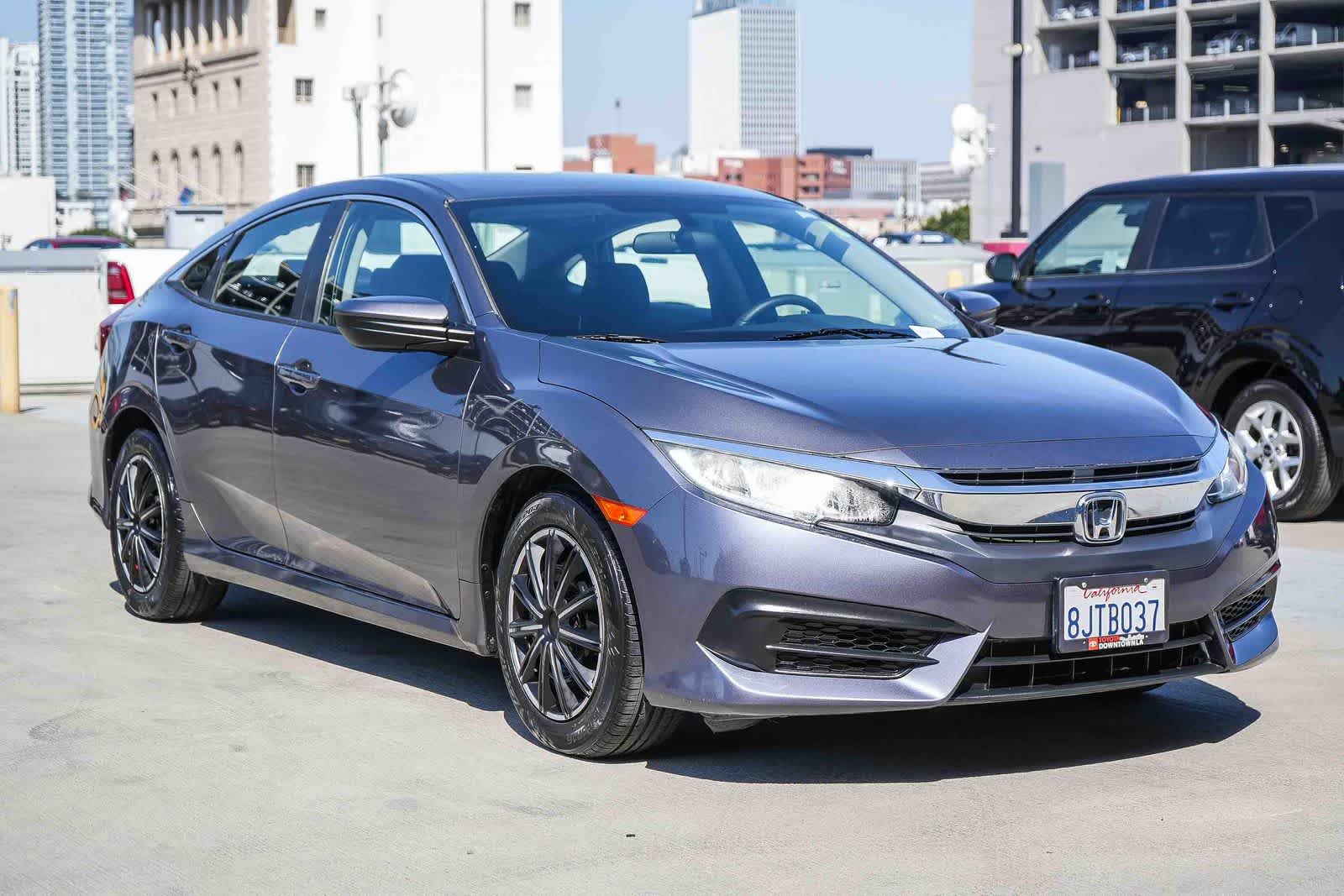 Thumbnail: 2018 Honda Civic - 3