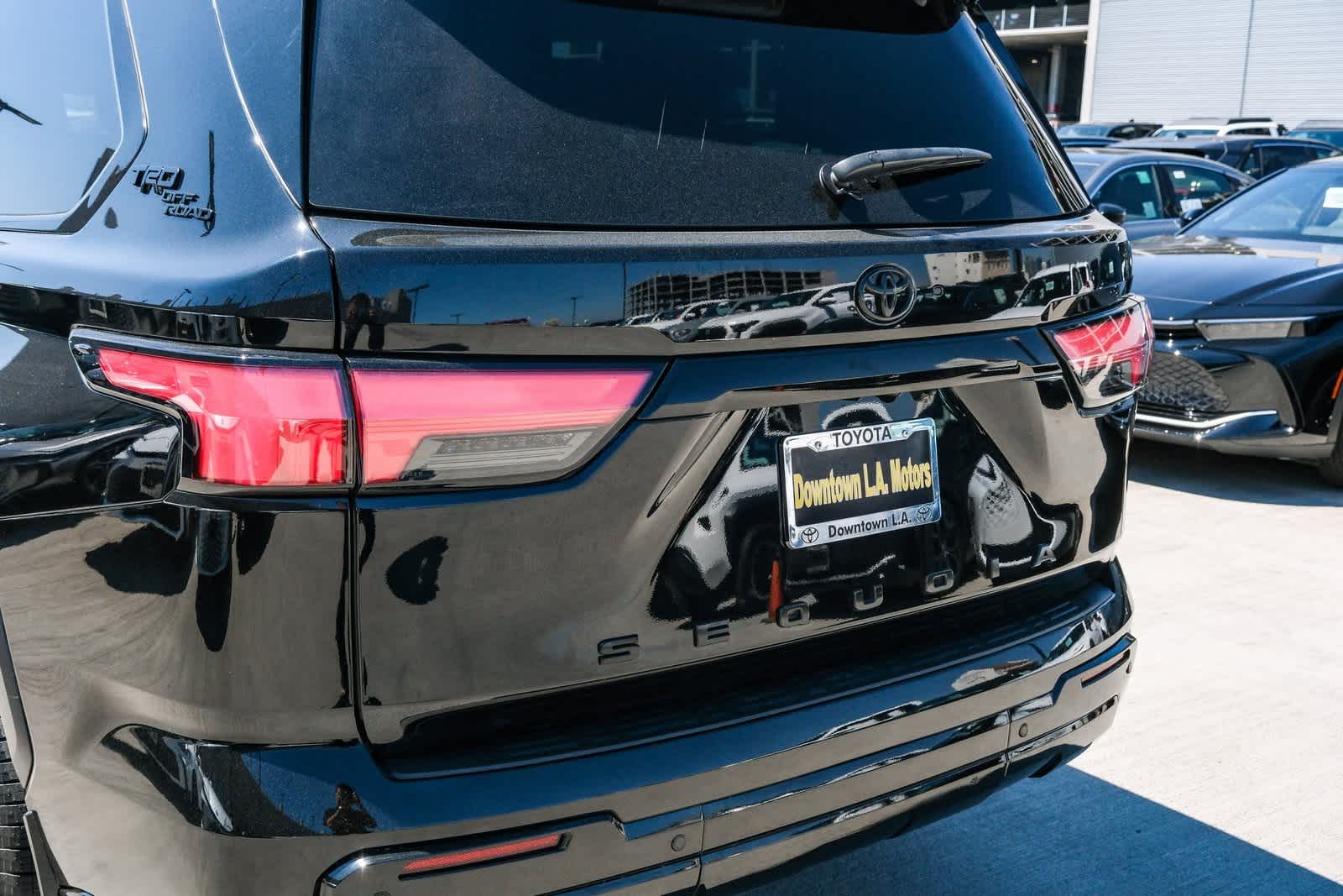 Thumbnail: 2024 Toyota Sequoia - 8