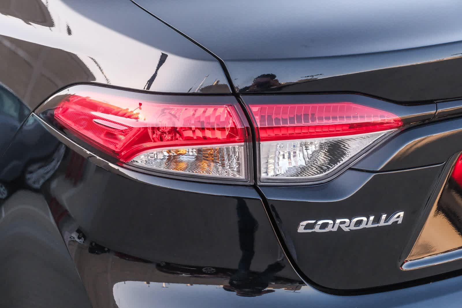 Thumbnail: 2025 Toyota Corolla - 8