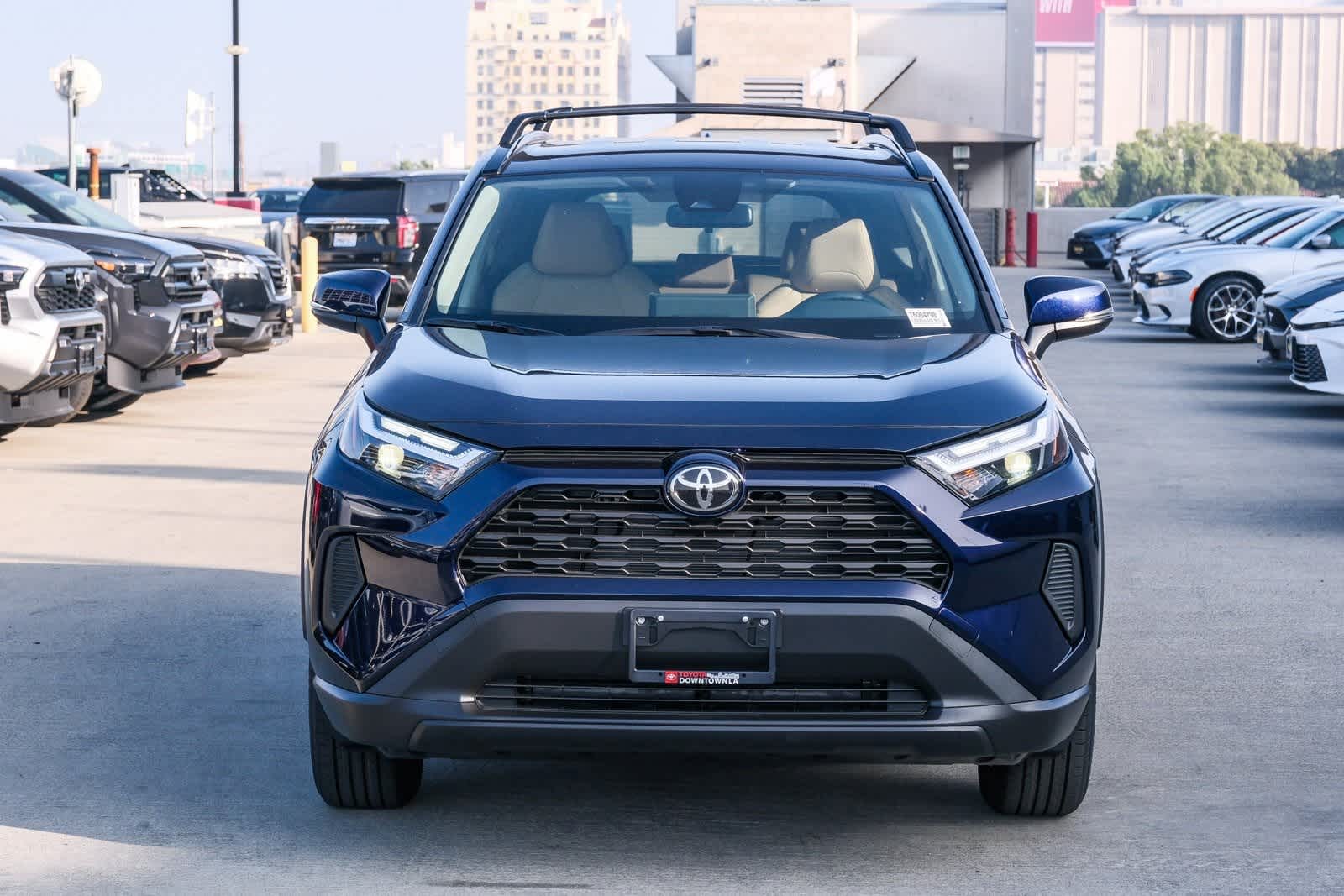 Thumbnail: 2025 Toyota RAV4 - 2