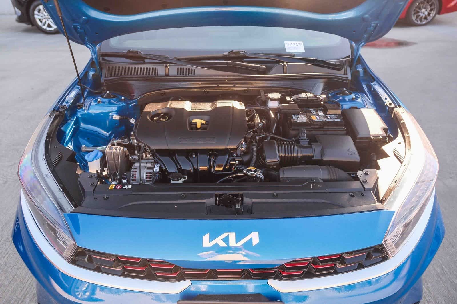Thumbnail: 2023 Kia Forte - 28