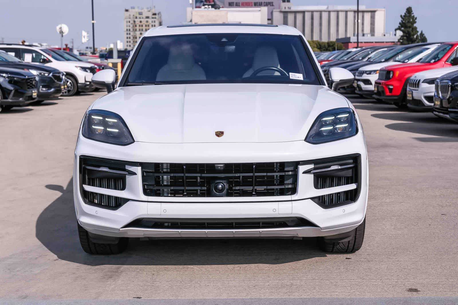 Thumbnail: 2024 Porsche Cayenne - 2