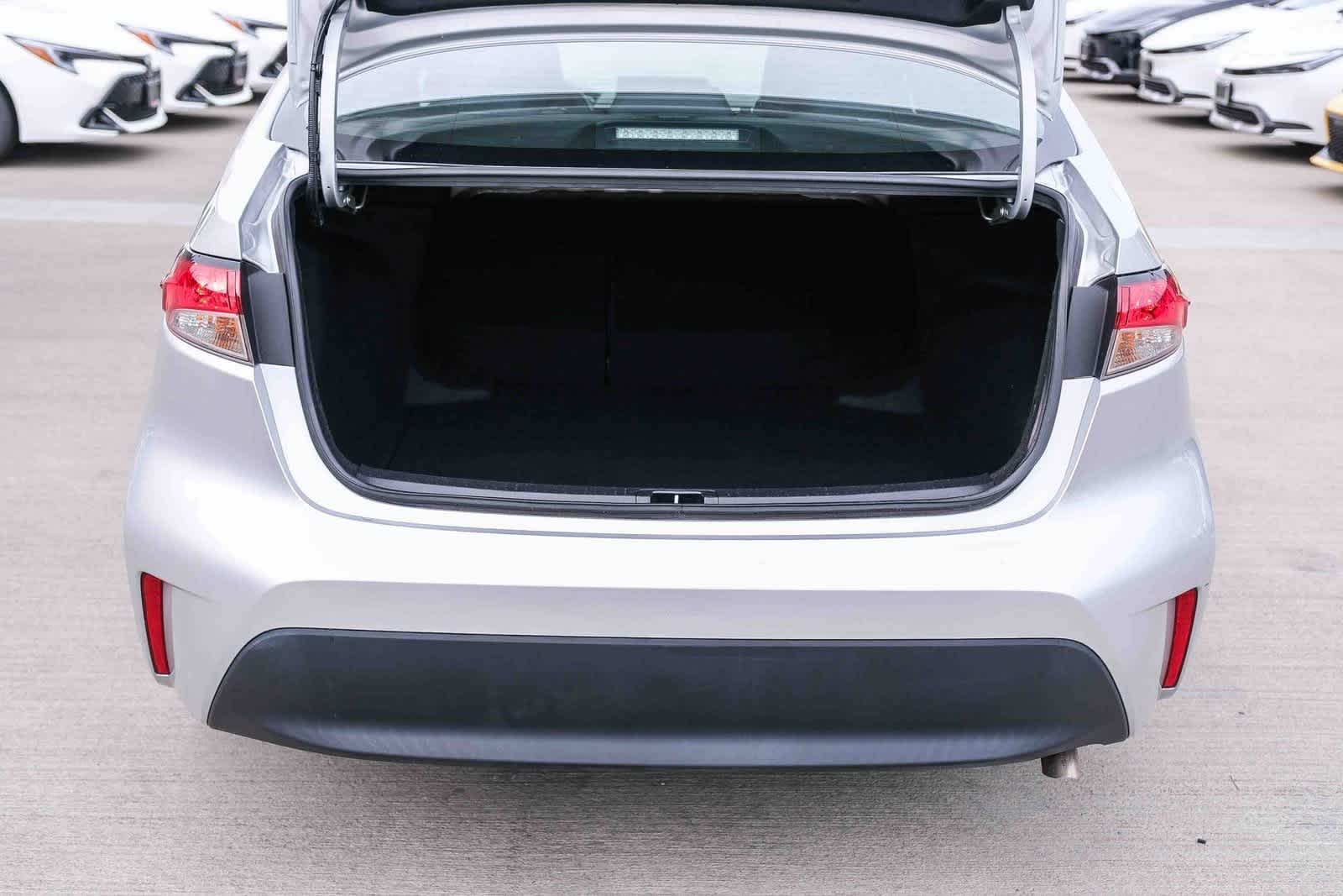 Thumbnail: 2023 Toyota Corolla - 24