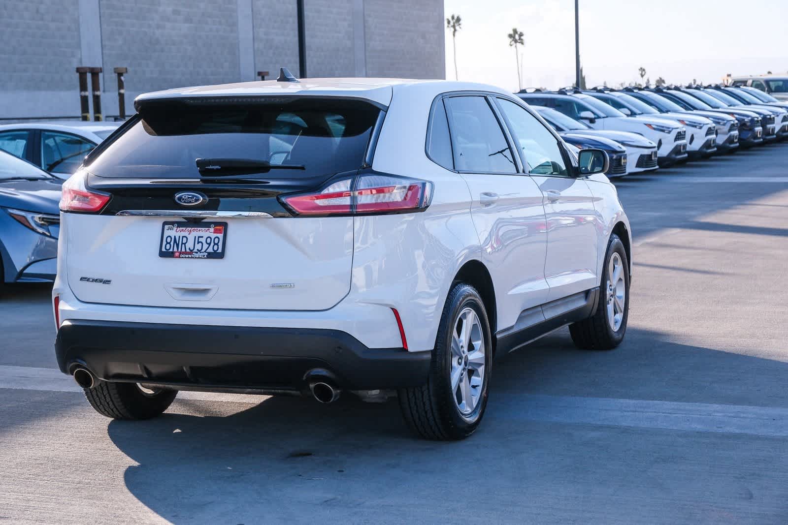 Thumbnail: 2020 Ford Edge - 3