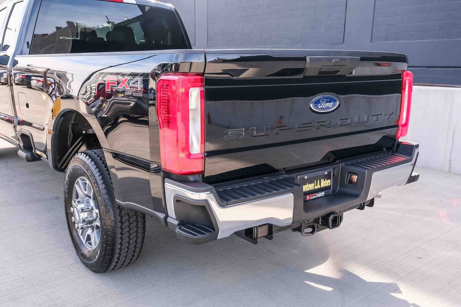 Thumbnail: 2025 Ford F-250 - 8