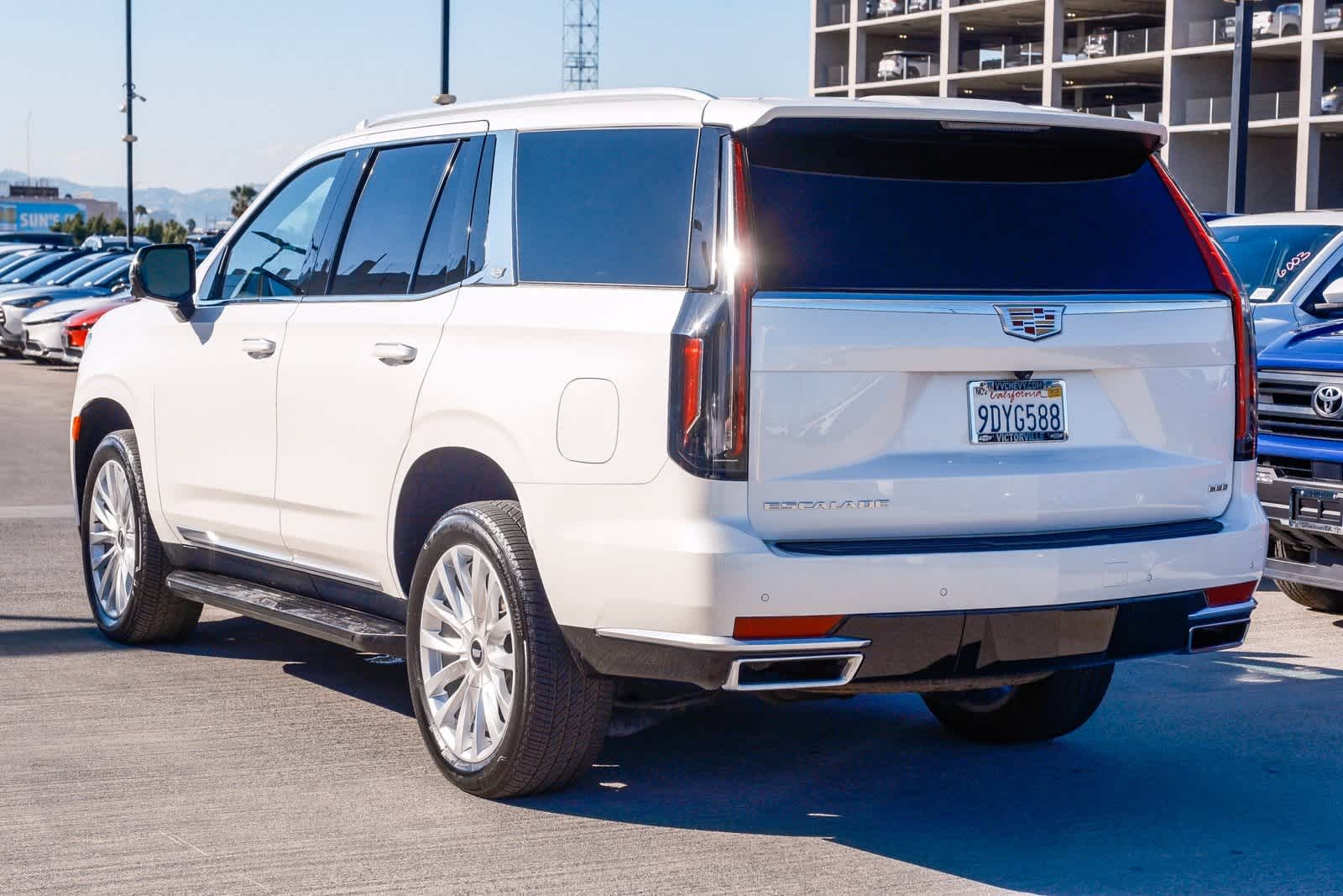 Thumbnail: 2023 Cadillac Escalade - 6