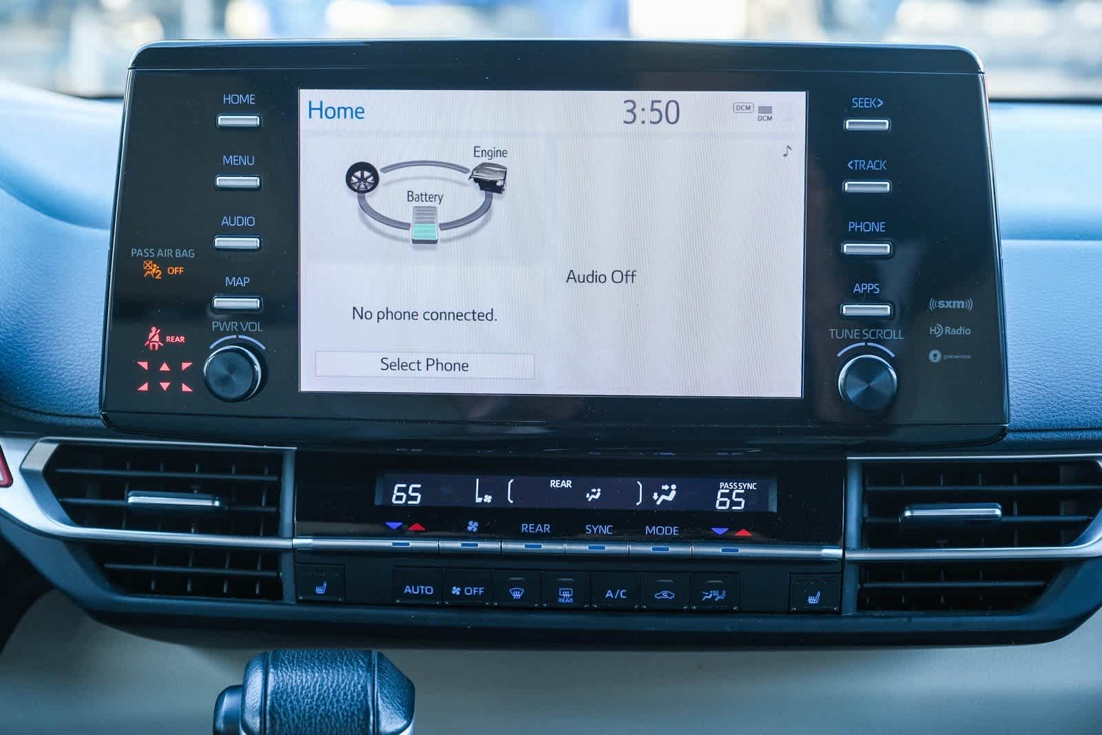 Thumbnail: 2021 Toyota Sienna - 14