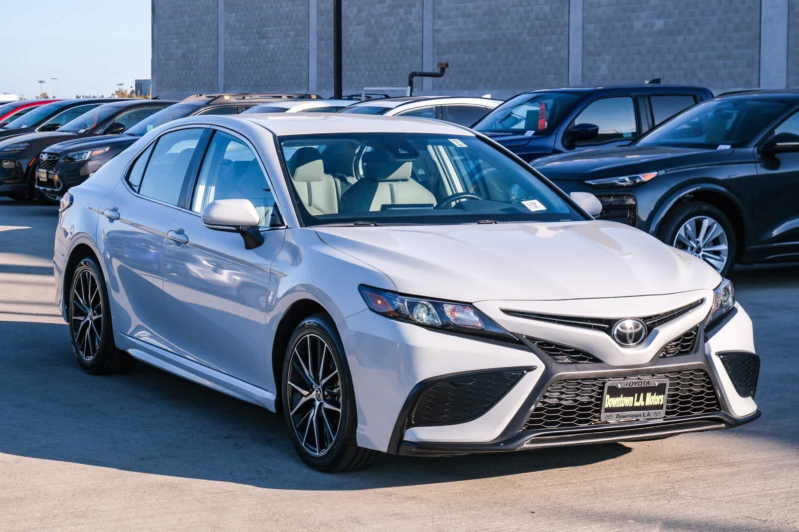 Thumbnail: 2023 Toyota Camry - 3