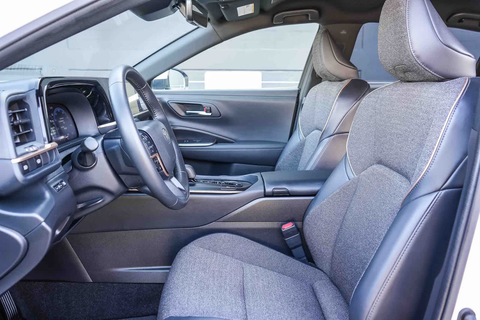 Thumbnail: 2023 Toyota Crown - 17