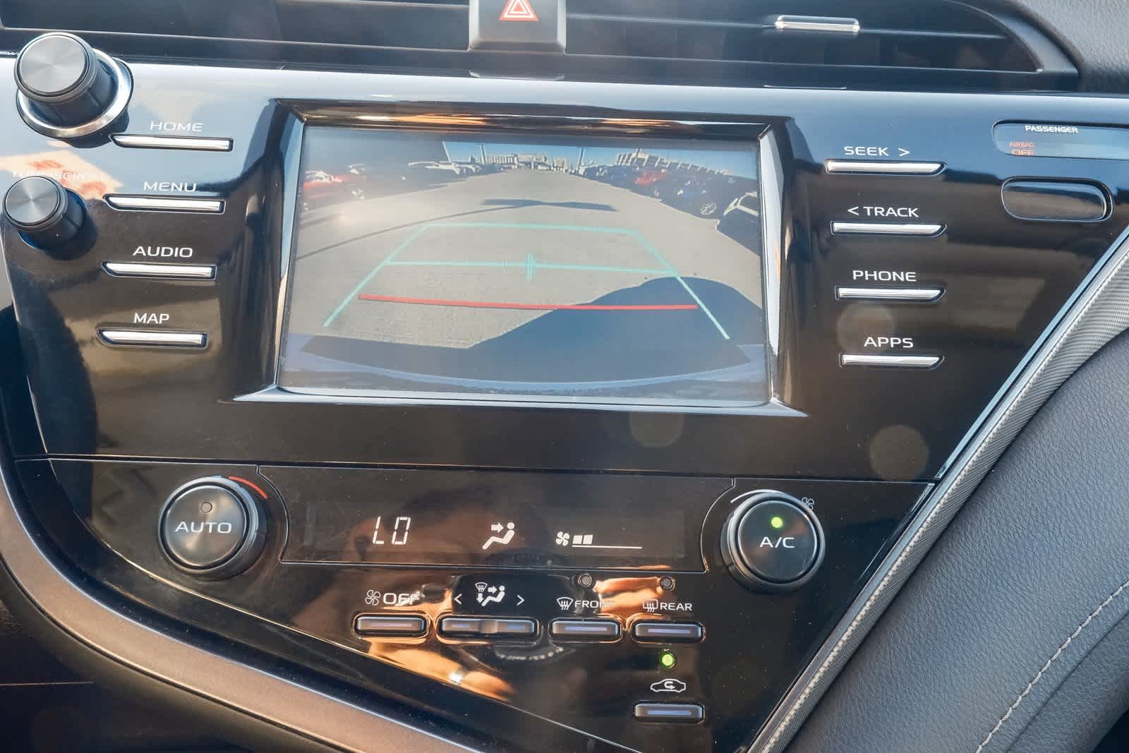 Thumbnail: 2019 Toyota Camry - 25