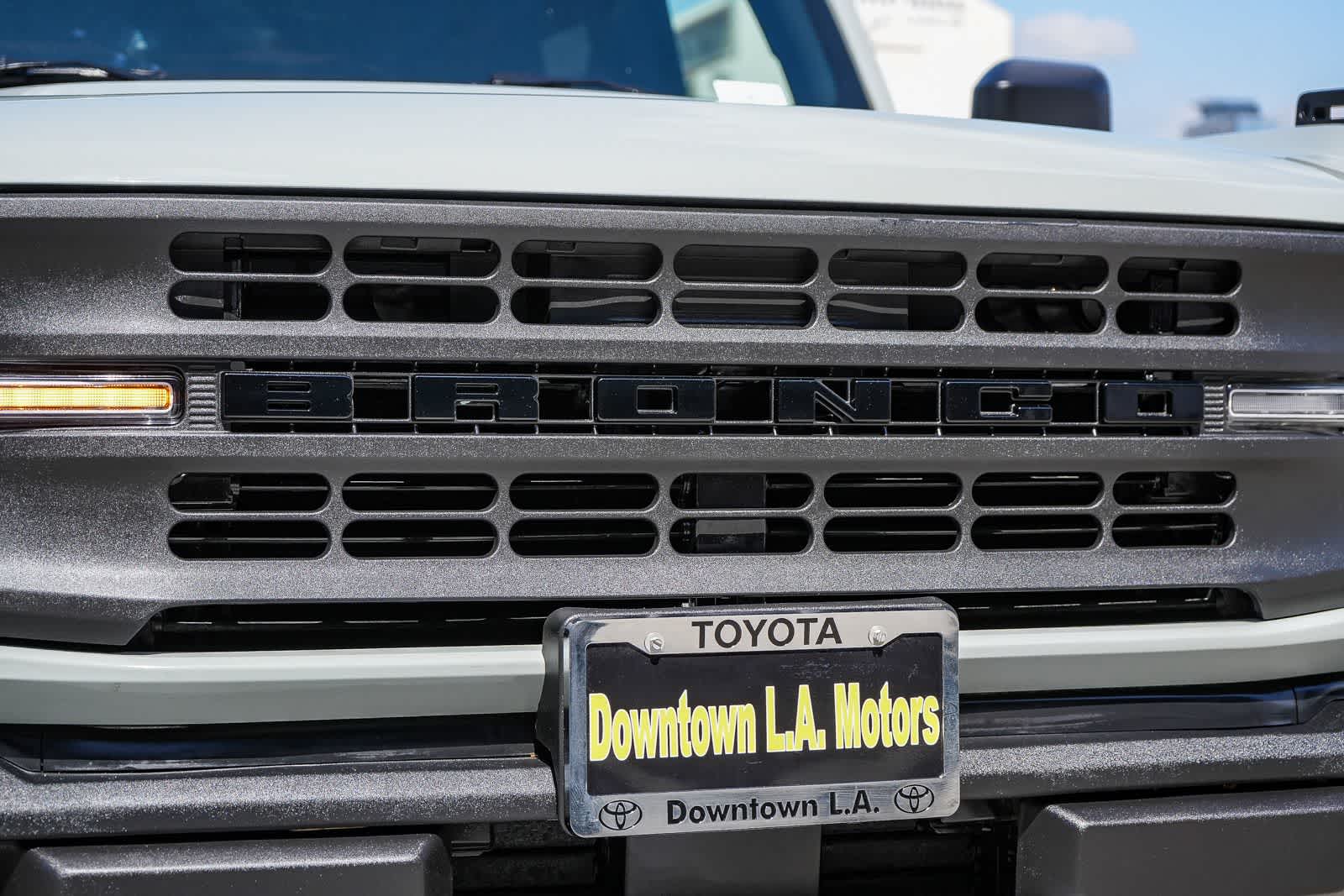 Thumbnail: 2022 Ford Bronco - 5