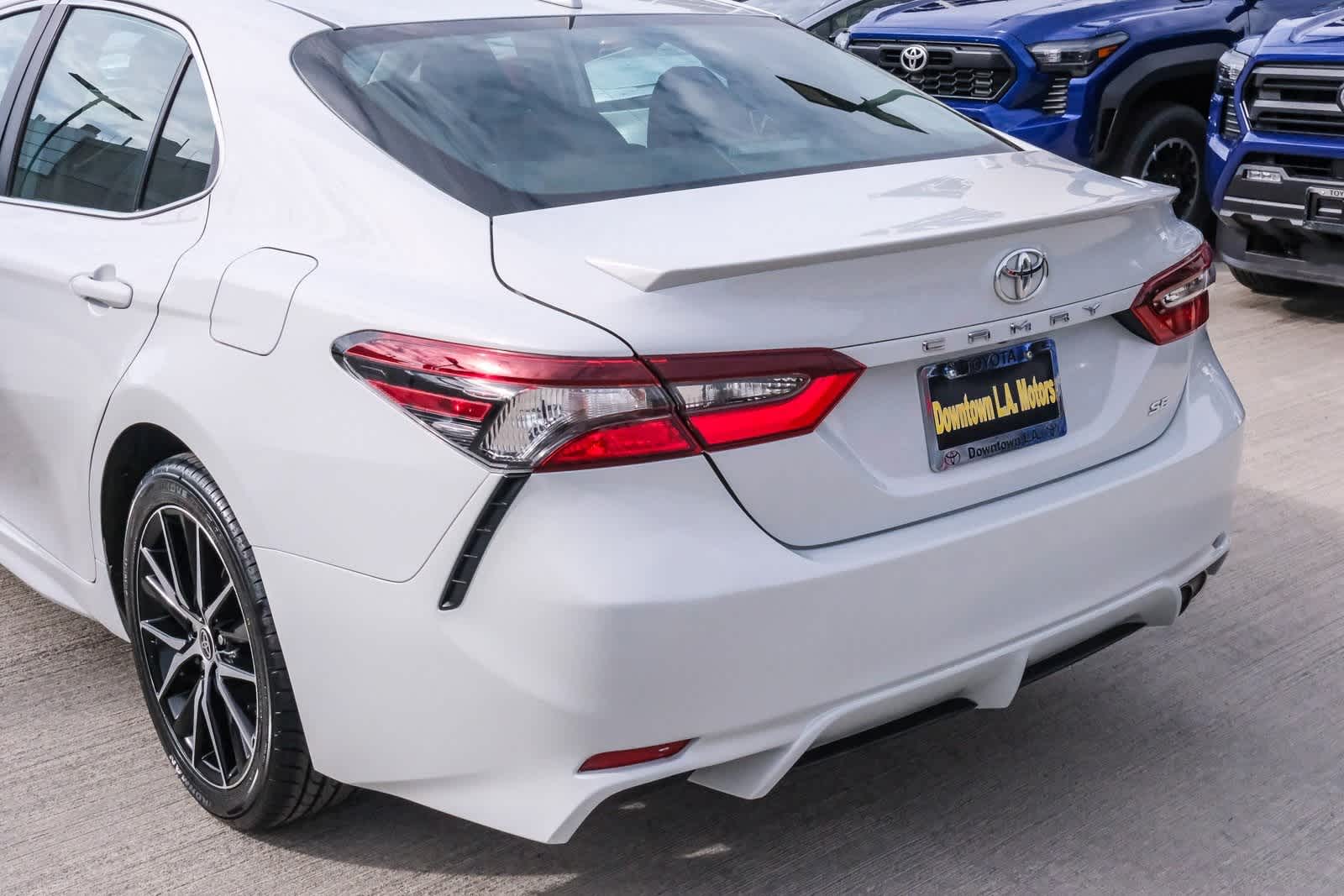Thumbnail: 2023 Toyota Camry - 8