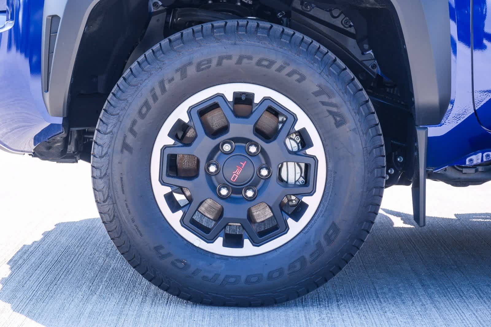 Thumbnail: 2024 Toyota Tacoma - 10