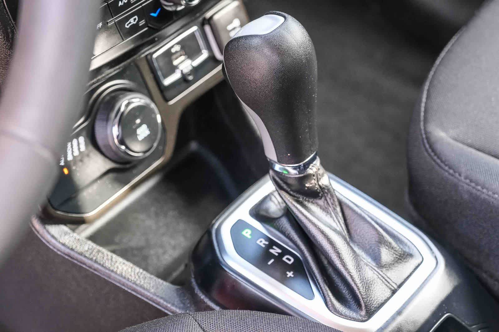 Thumbnail: 2023 Jeep Renegade - 20