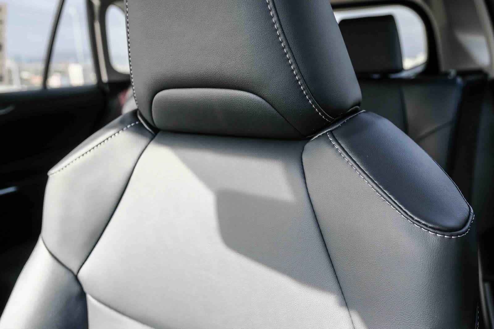 Thumbnail: 2025 Toyota RAV4 - 22