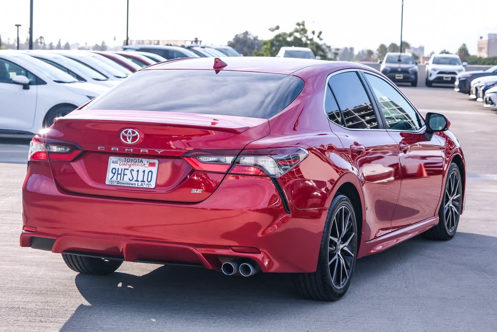 Thumbnail: 2022 Toyota Camry - 4