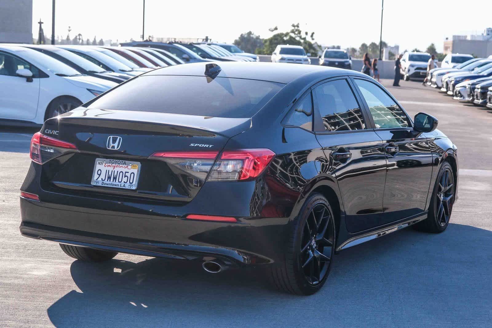 Thumbnail: 2024 Honda Civic - 4