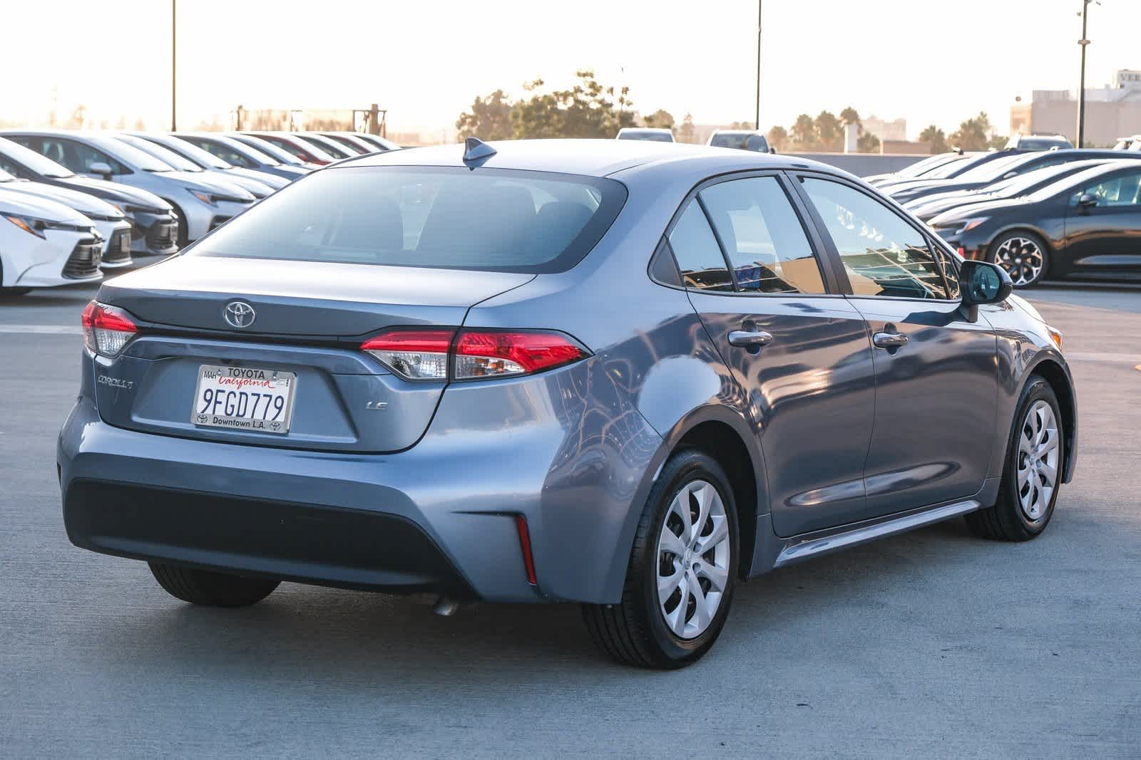 Thumbnail: 2023 Toyota Corolla - 4