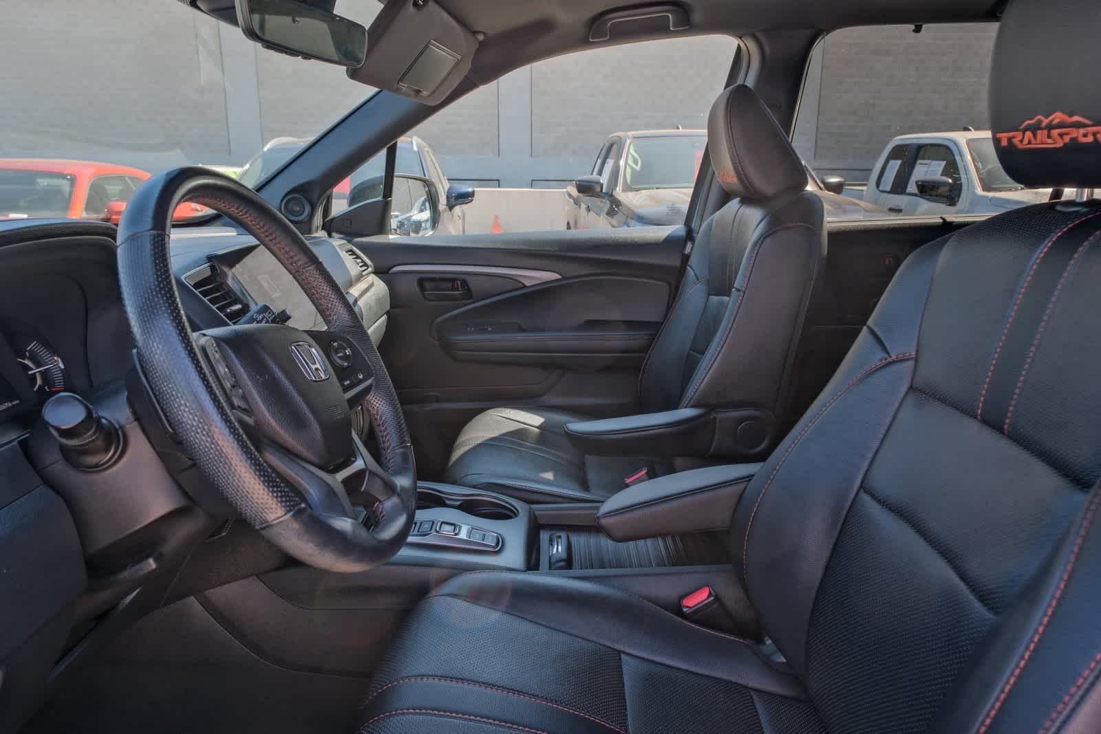 Thumbnail: 2023 Honda Passport - 18