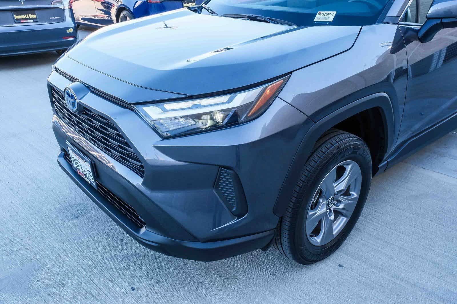 Thumbnail: 2024 Toyota RAV4 - 12