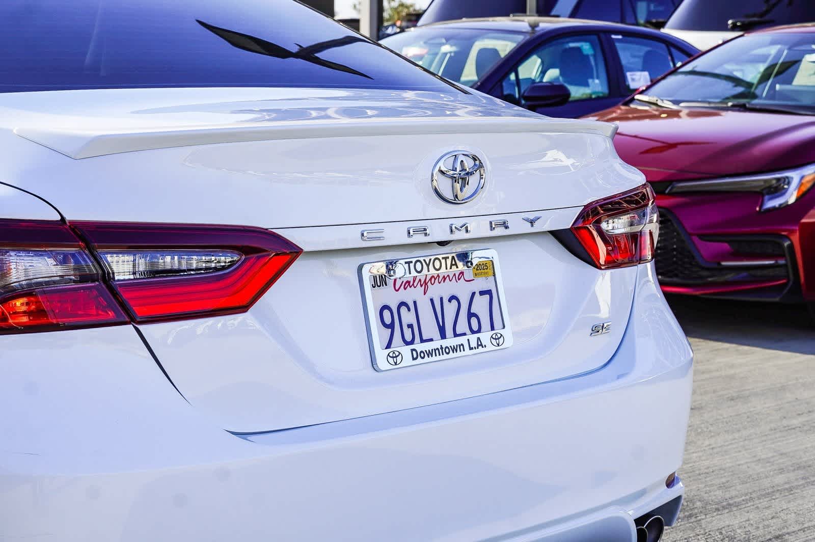 Thumbnail: 2023 Toyota Camry - 8