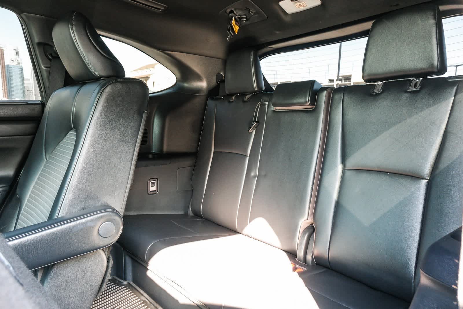 Thumbnail: 2021 Toyota Highlander - 19
