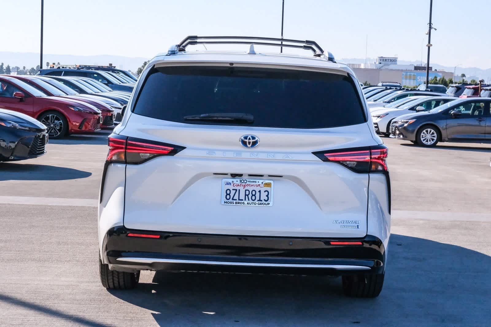 Thumbnail: 2022 Toyota Sienna - 5