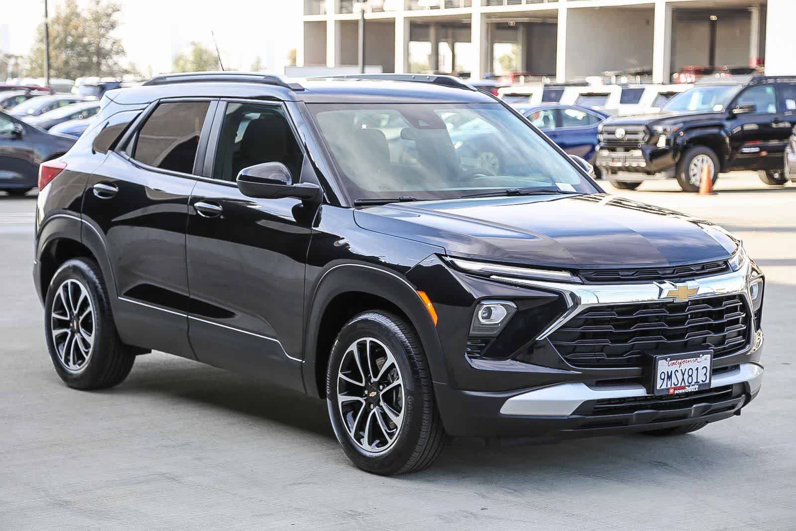 Thumbnail: 2024 Chevrolet TrailBlazer - 3