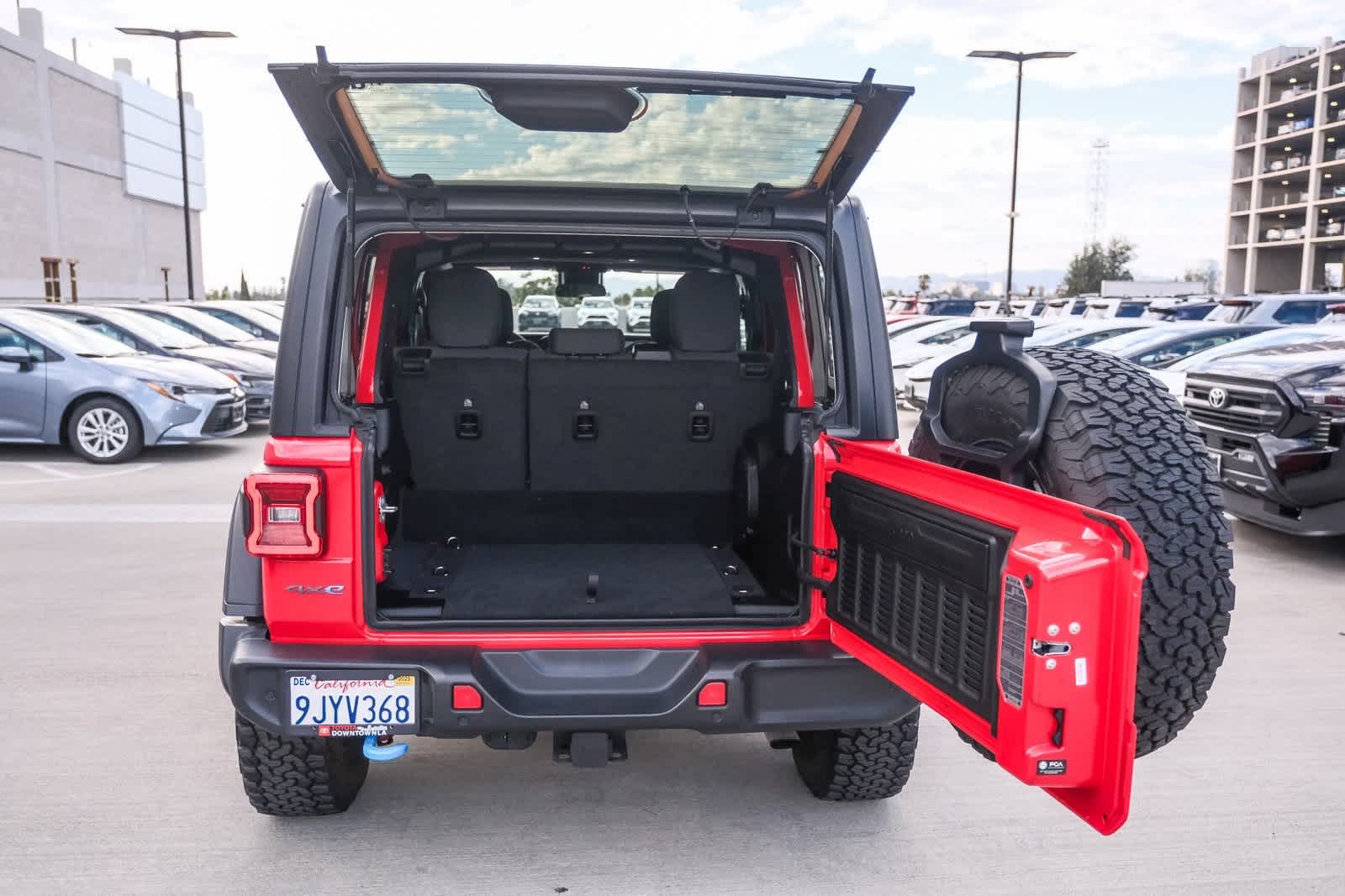 Thumbnail: 2024 Jeep Wrangler - 27