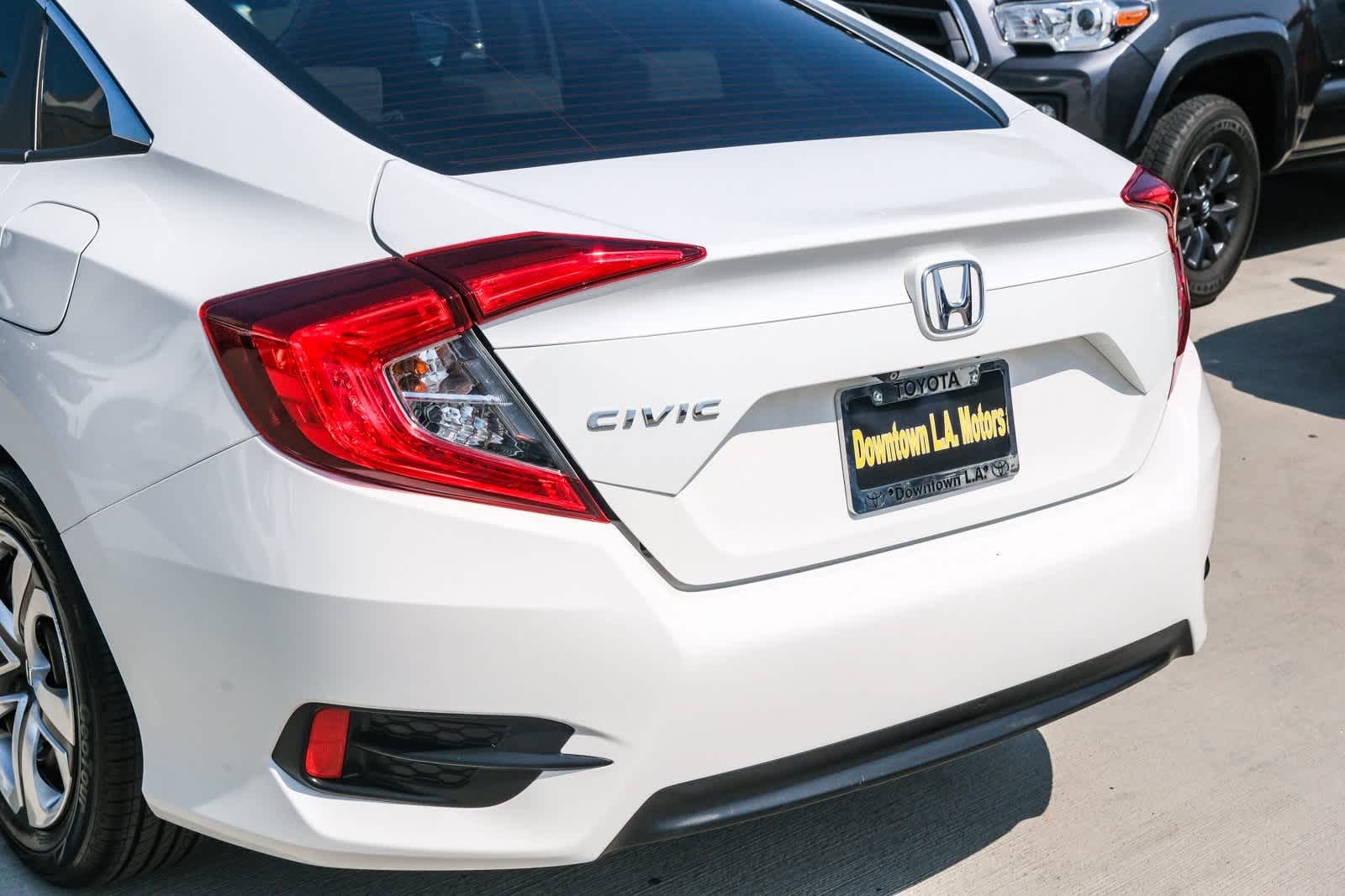 Thumbnail: 2018 Honda Civic - 8