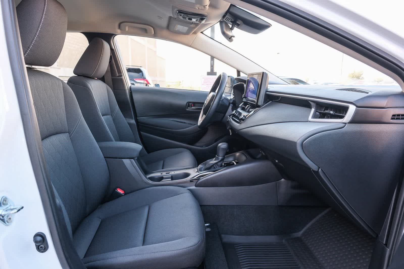 Thumbnail: 2025 Toyota Corolla - 17