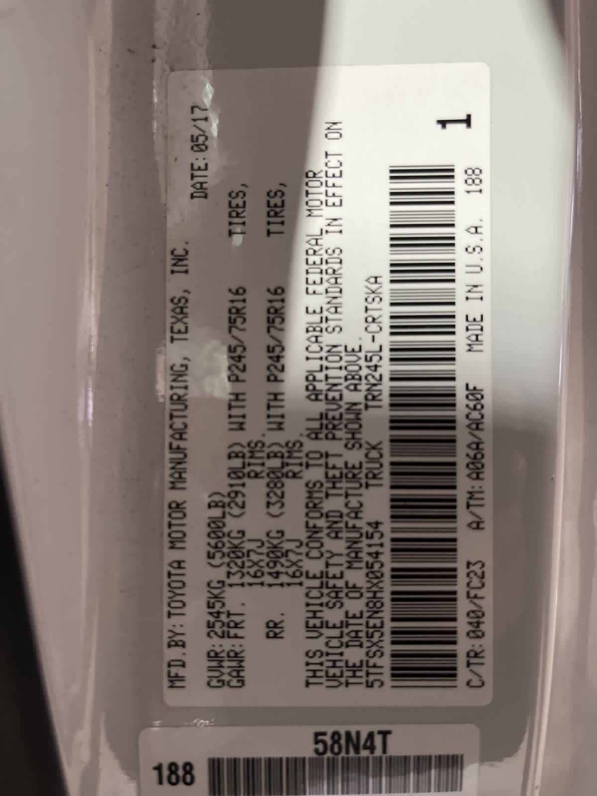 Thumbnail: 2017 Toyota Tacoma - 3