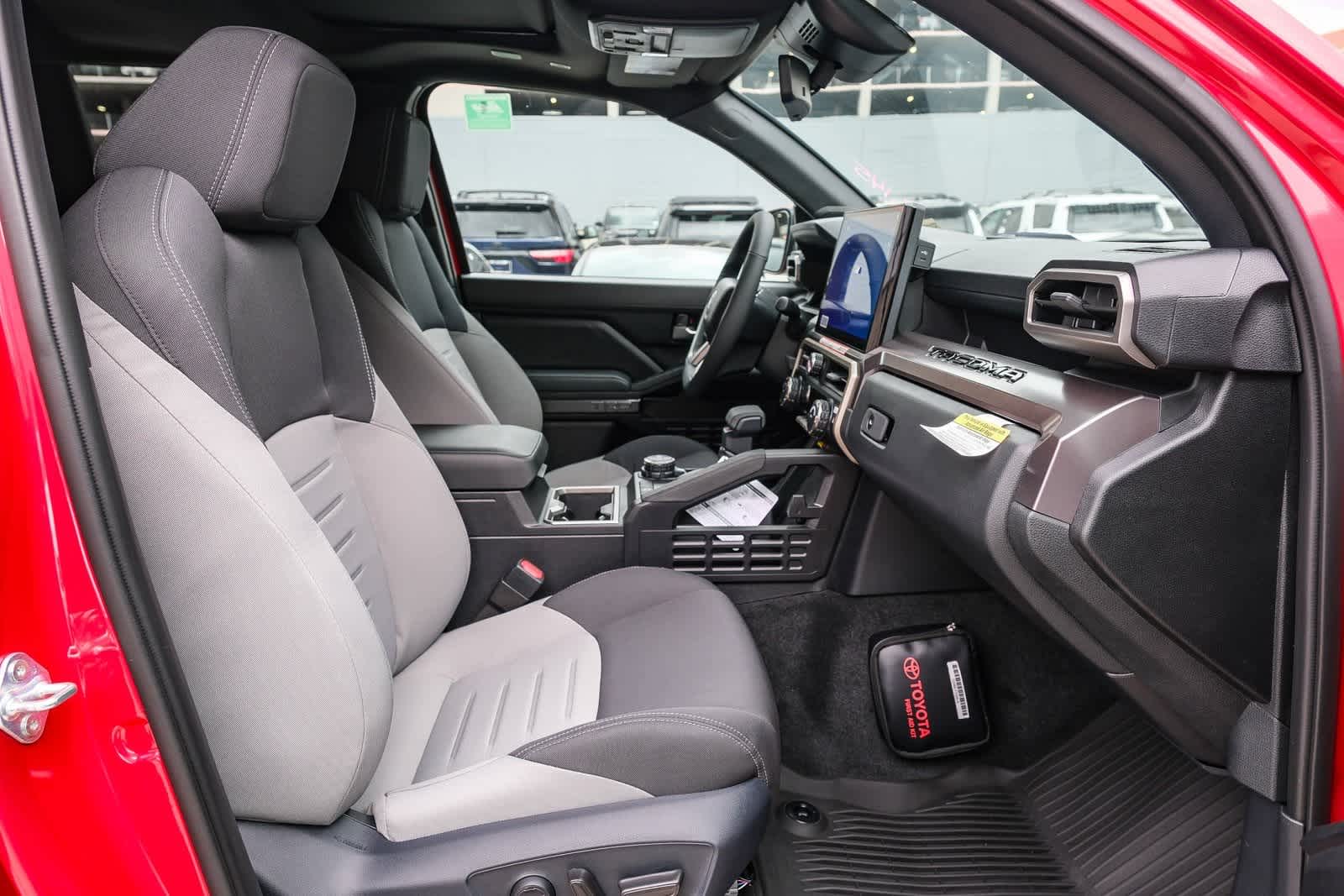 Thumbnail: 2025 Toyota Tacoma - 17