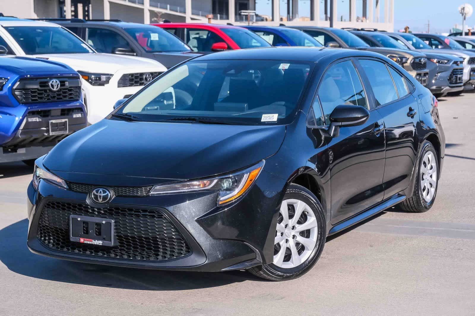 Thumbnail: 2022 Toyota Corolla - 1