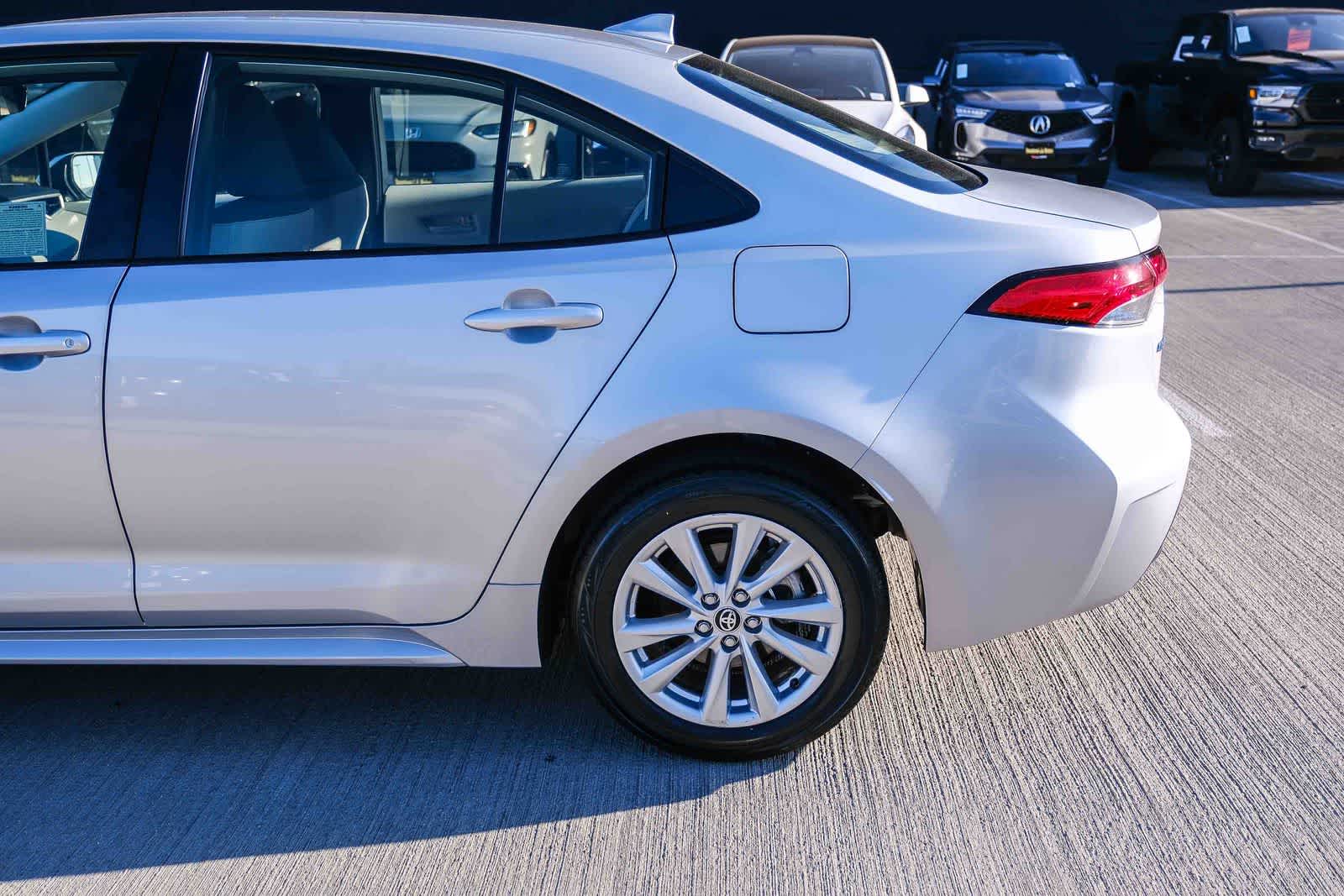 Thumbnail: 2025 Toyota Corolla - 8