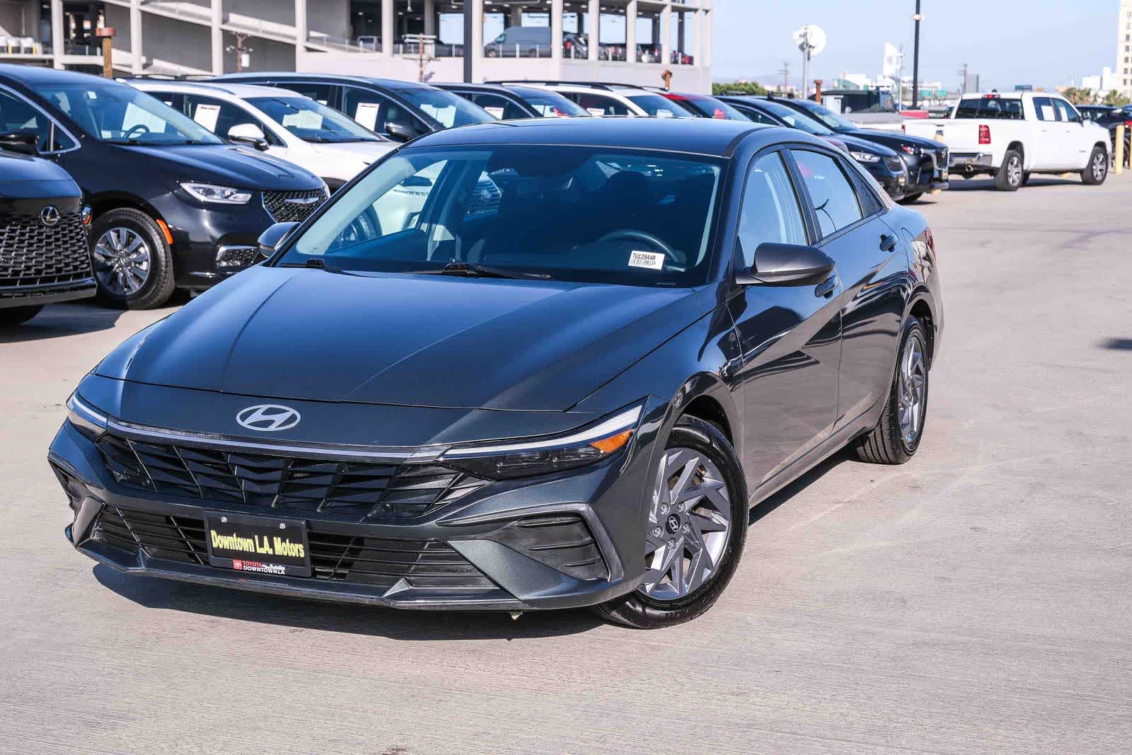 Thumbnail: 2024 Hyundai Elantra - 1