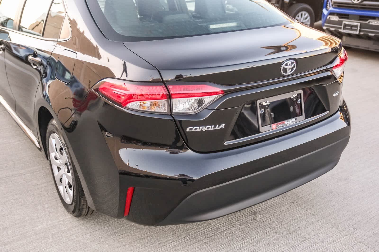Thumbnail: 2025 Toyota Corolla - 8